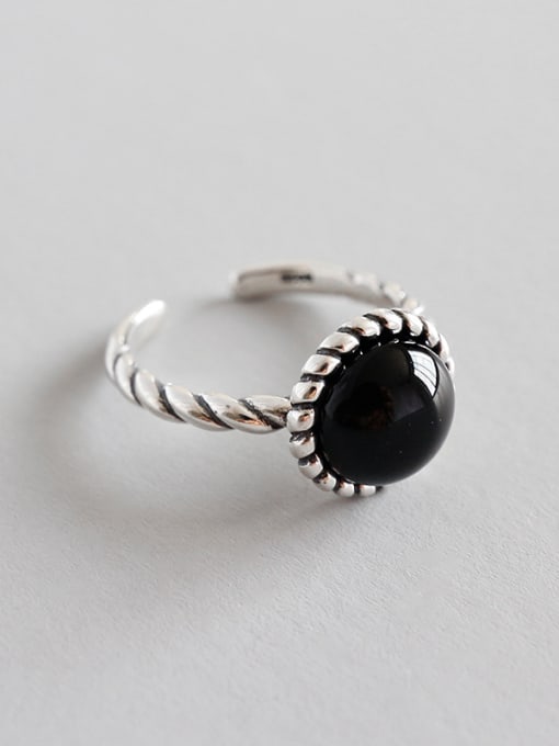 Arya 925 Sterling Silver With black Carnelian Vintage Round Solitaire Rings