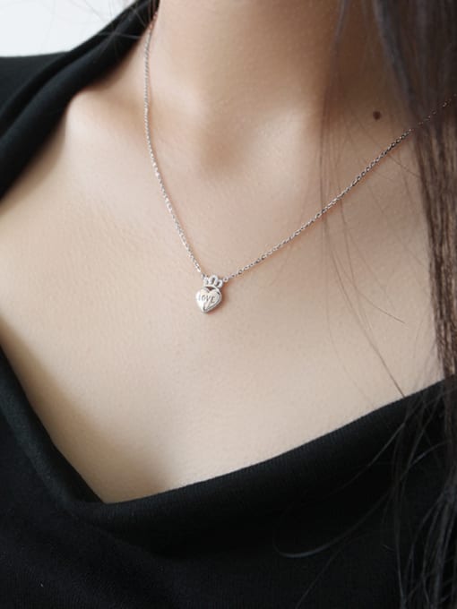 Arya Sterling silver simple micro-inlaid zircon crown love necklace