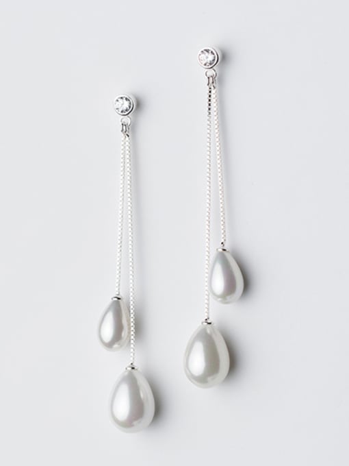 Tina Elegant Water Drop Shaped Artificial Pearl Tassel Drop Earrings