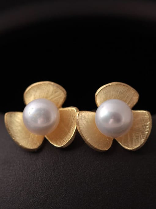 Christian Flower Freshwater Pearls stud Earring