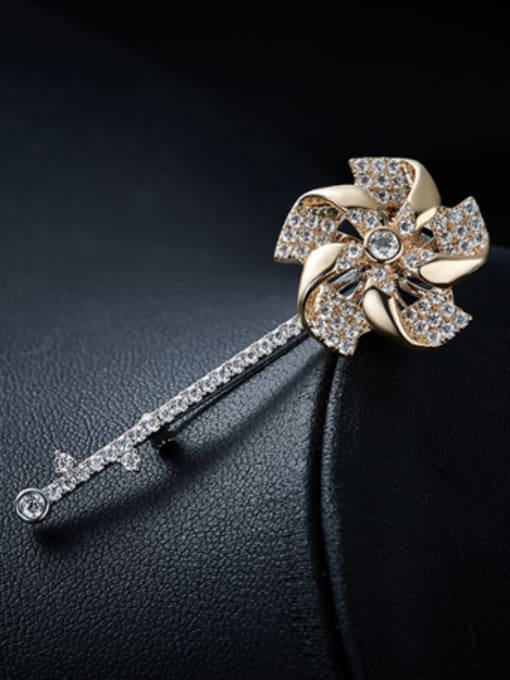 Maja Simple Little Windmill Cubic Zircon Brooch