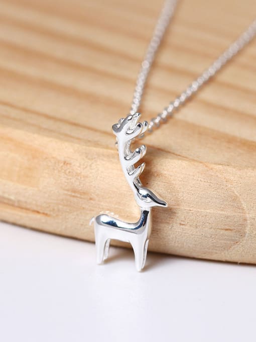 Christian Lovely Deer Pendant Clavicle Necklace