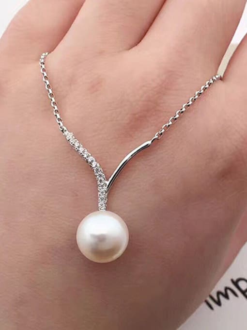 Evita Peroni Freshwater Pearl V shaped Necklace