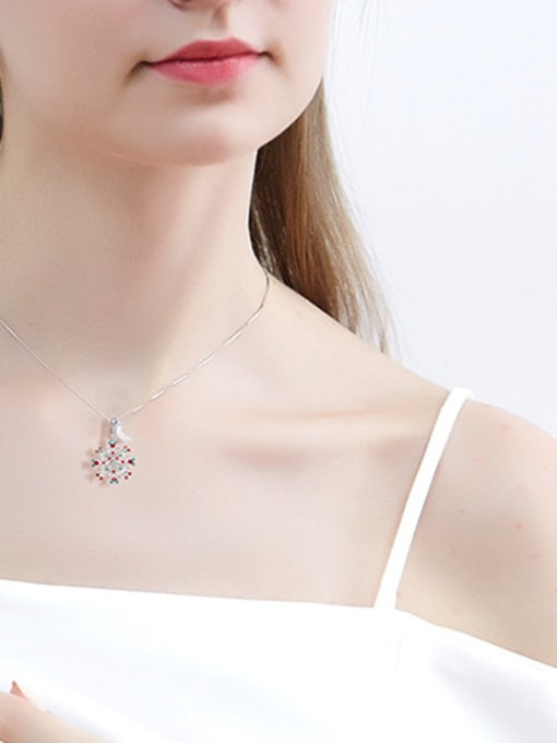 Maja Snowflake Shaped Crystal Necklace