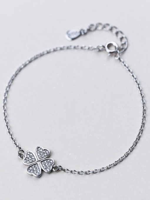 Tina Fresh Clover Shaped Rhinestones Rhinestones Silver Bracelet