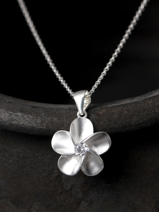 Christian S925 Silver Flower Fashion Necklace