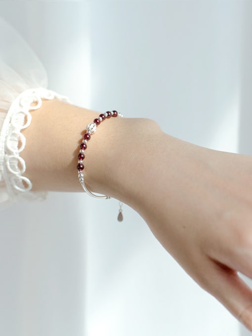 Tina Simple garnet 925 silver bracelet