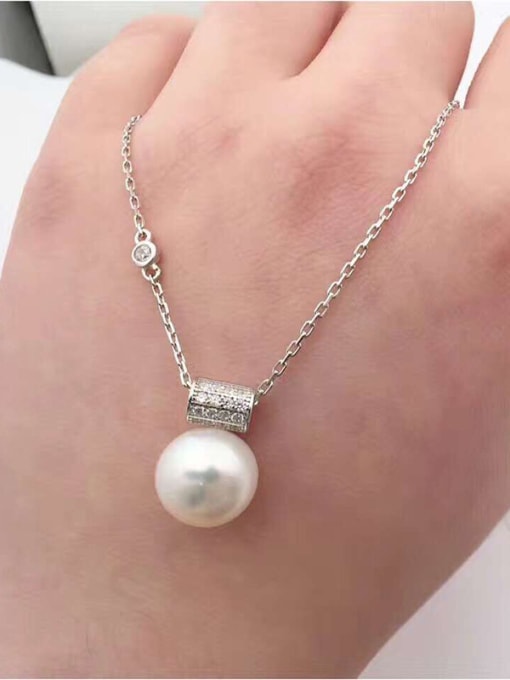 Evita Peroni Round Freshwater Pearl Necklace