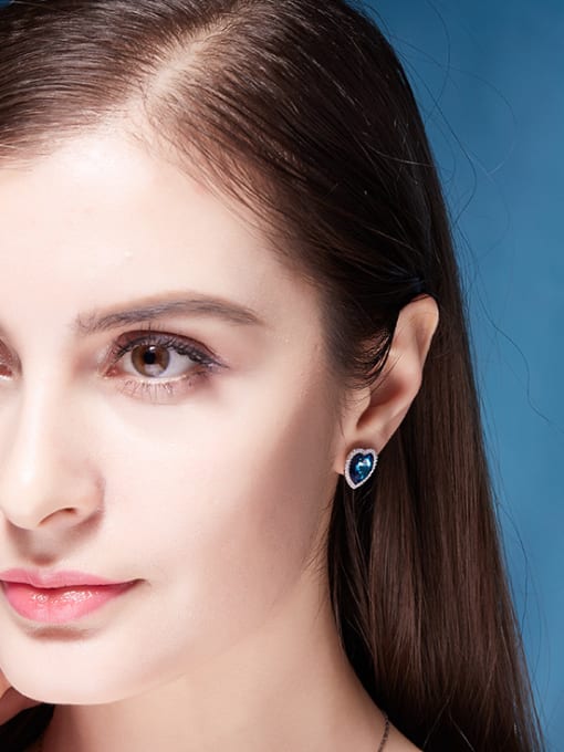 Maja Blue Crystal Heart-shaped stud Earring