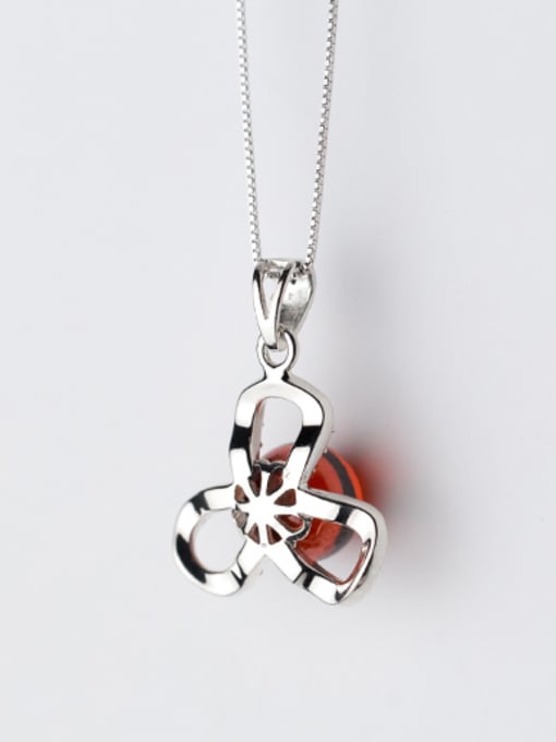 Tina Fresh Hollow Clover Shaped Red Crystal Silver Pendant
