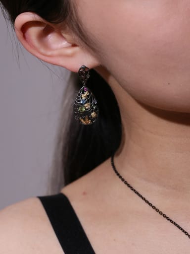 925 Sterling Silver With 18k Gold Plated Delicate Flower Drop Earrings