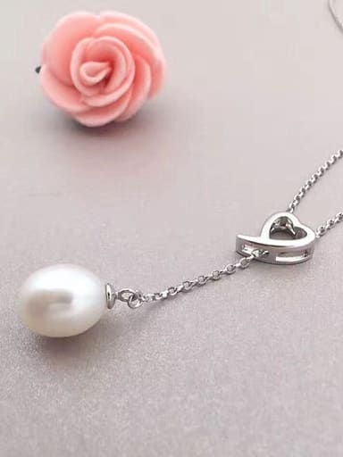 Freshwater Pearl Hollow Heart-shaped Necklace