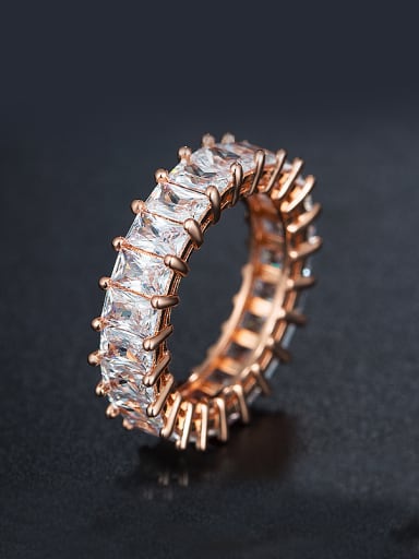 Round Zircon Ring