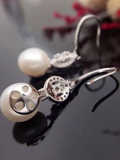 Freshwater Pearl Zircon Round drop earring