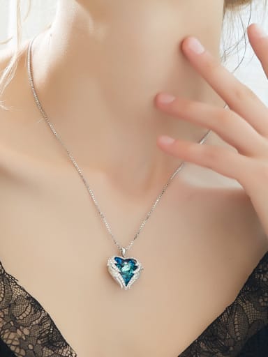 2018 Heart-shaped Swarovski Crystal Necklace