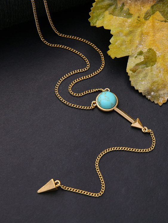 simple artificial necklace