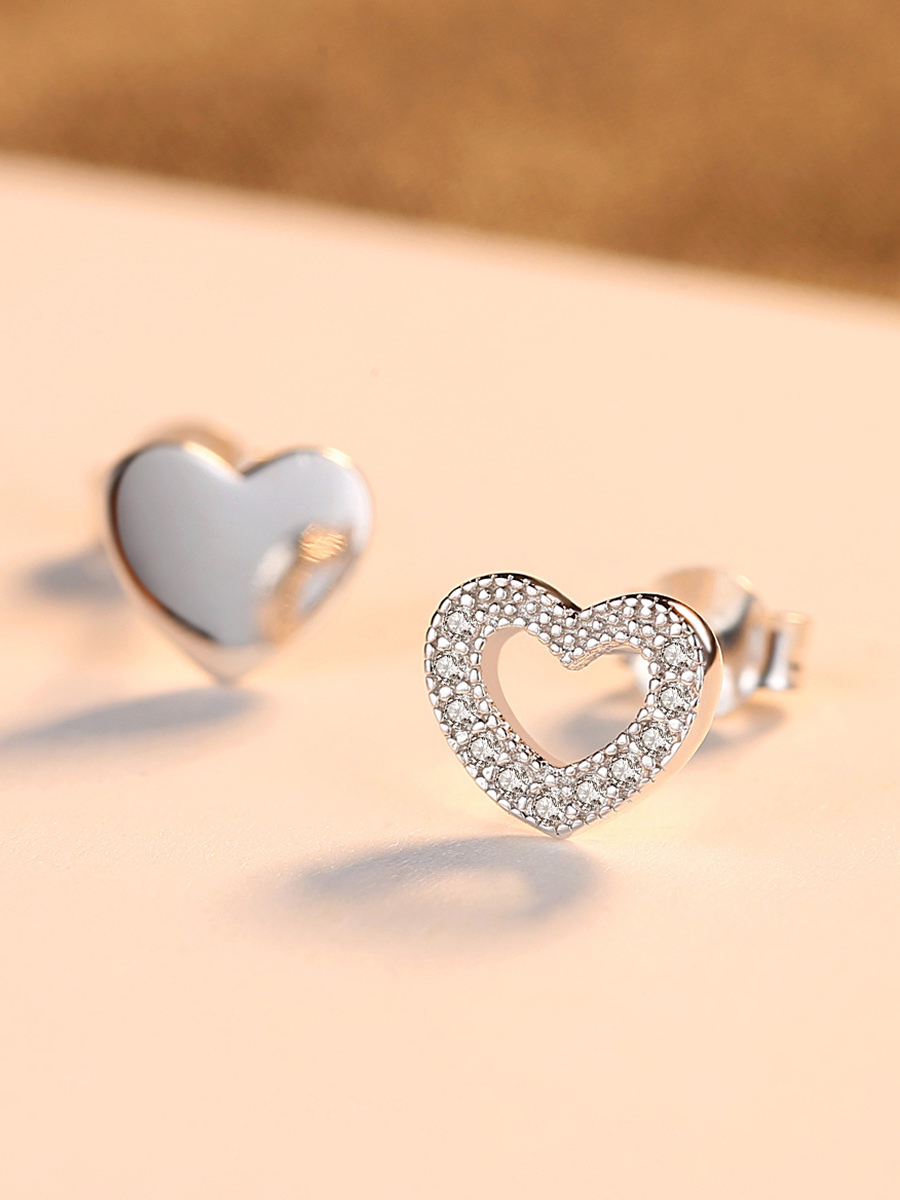 heart shaped stud earrings silver