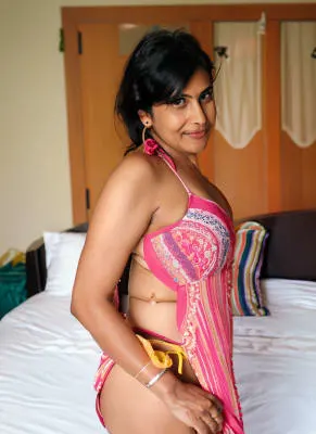 Erotic teenage Escorts in Delhi