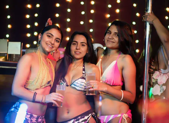 Cheap Escorts in Delhi