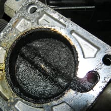 Dirty Throttle Plates: a Sure Sign of Poor Maintenance Dirty Throttle plate
