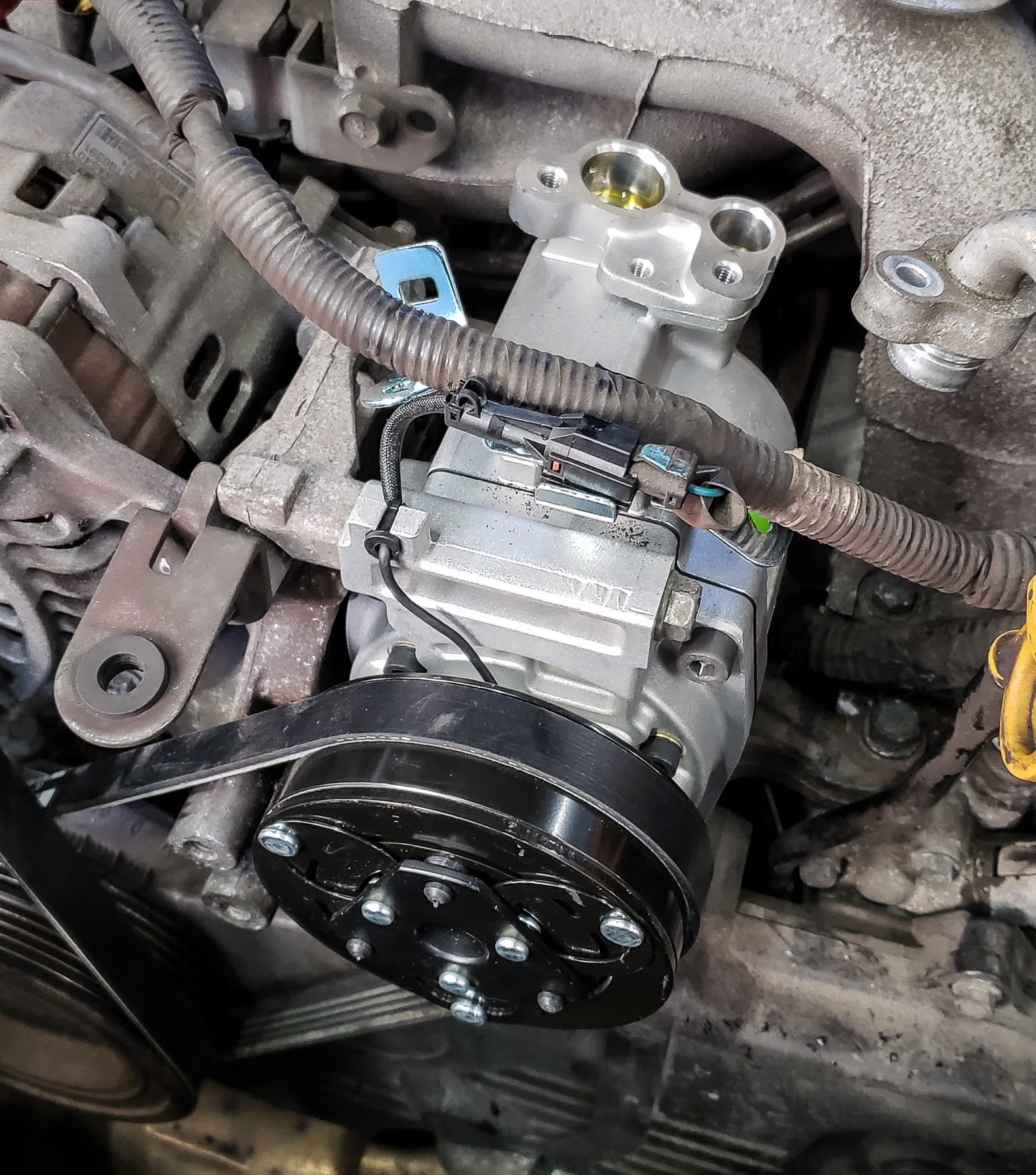 09 Subaru - A-C Comp-123702