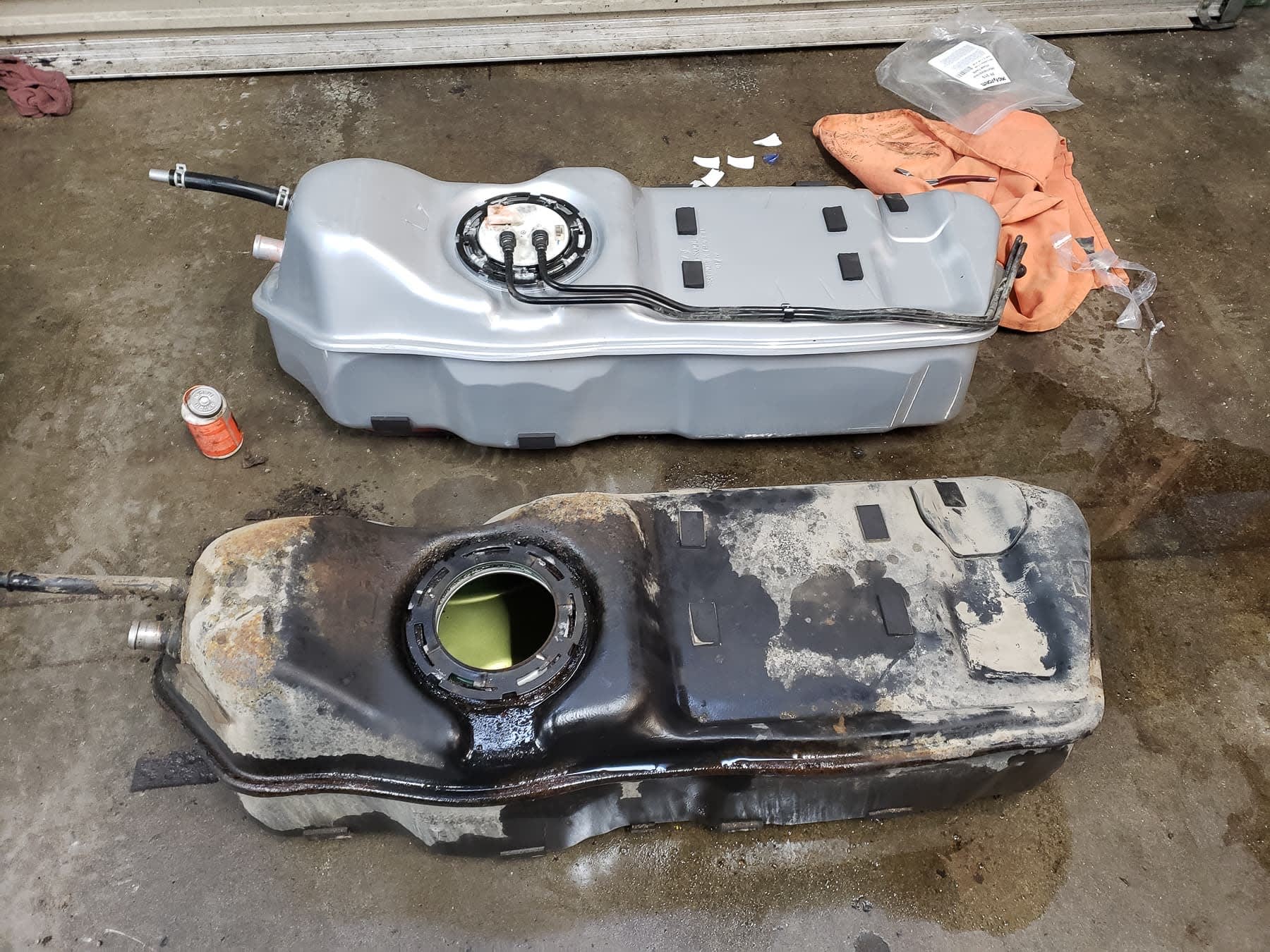 jeep 2004 grand cherokee fuel tank