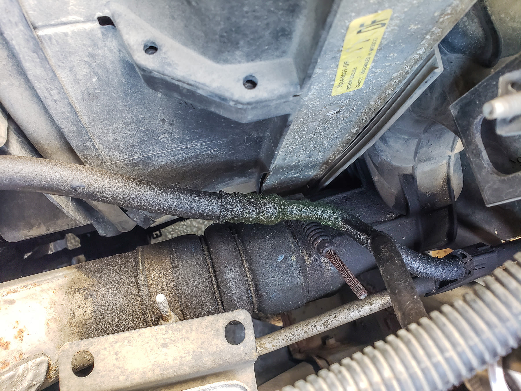 Ford A-C hose-141212