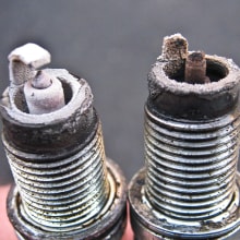 A Really Ugly Spark Plug good vs. bad sparkplug