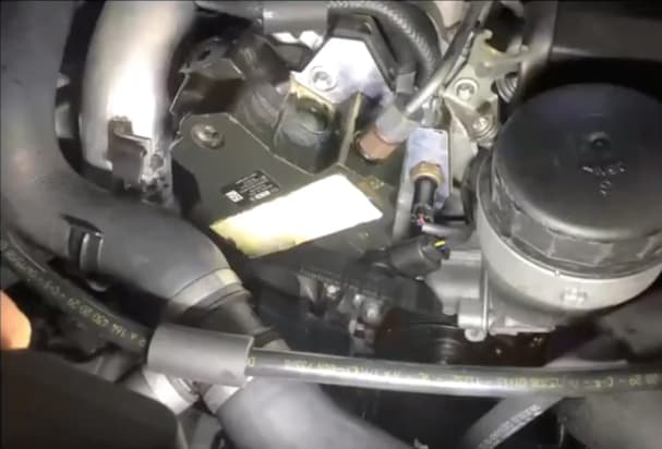 2008 Mercedes ML320; Oil Leak Repair 3