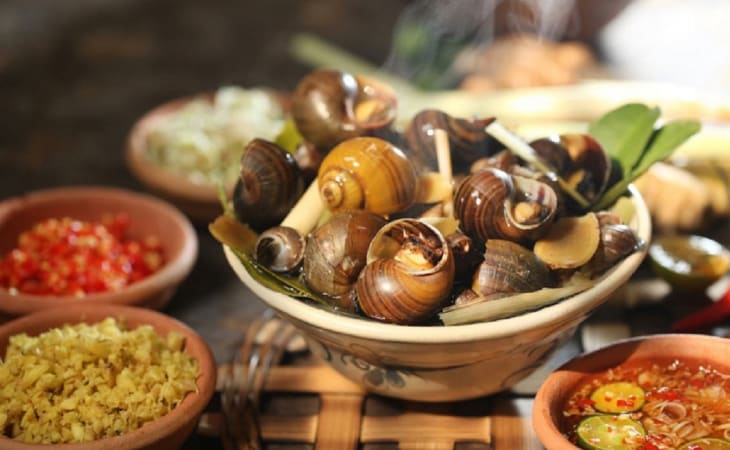 Nước chấm ốc thần thánh