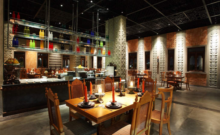nhà hàng Red Chilli Seafood Buffet - CHLOE Gallery