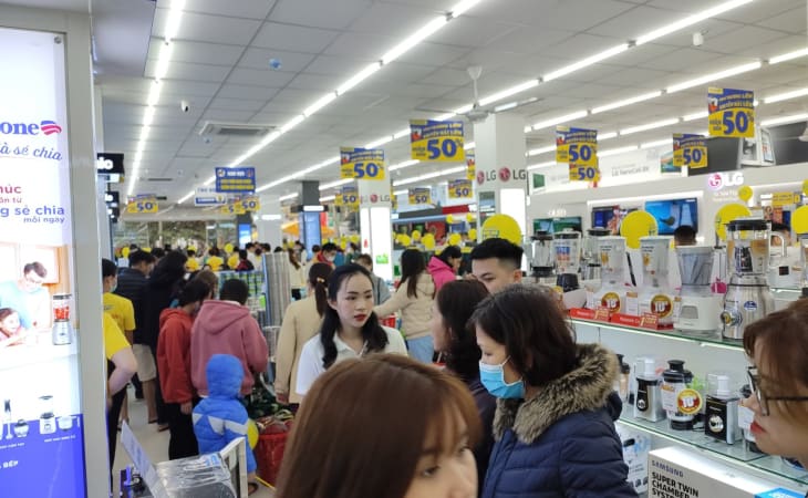 Điện máy Chợ Lớn luôn "nghẹt" khách