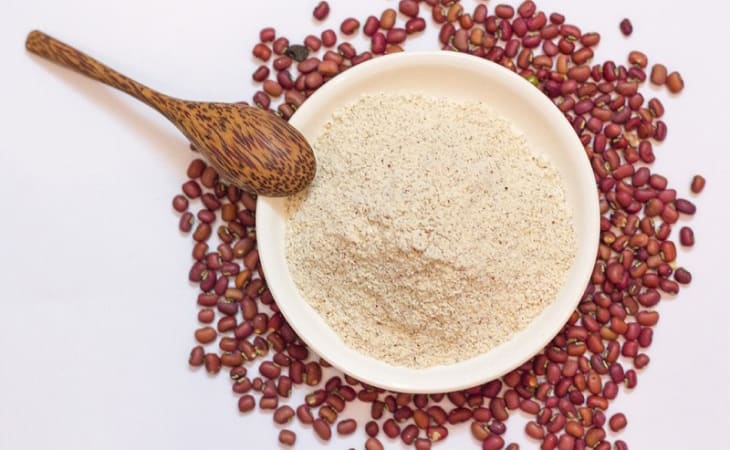 Da trắng bất ngờ bằng bột đậu đỏ