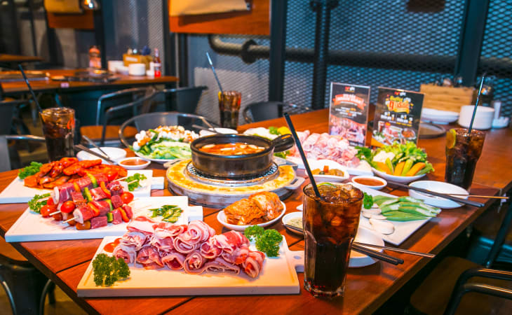 Buk Buk - Buffet lẩu nướng Hàn Quốc