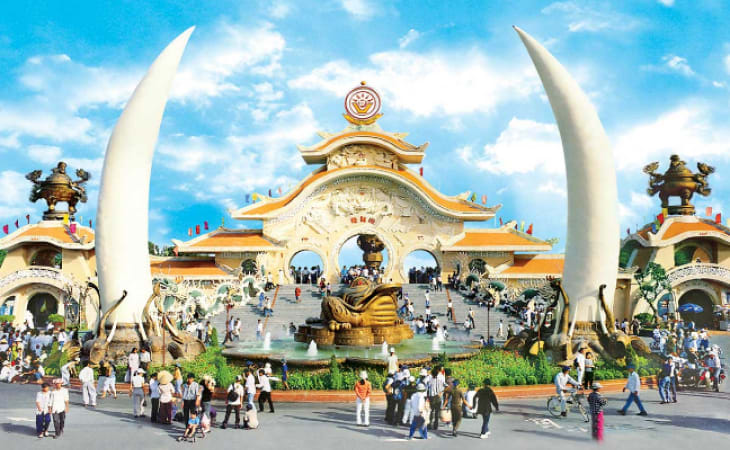 Khu du lịch văn hóa Suối Tiên