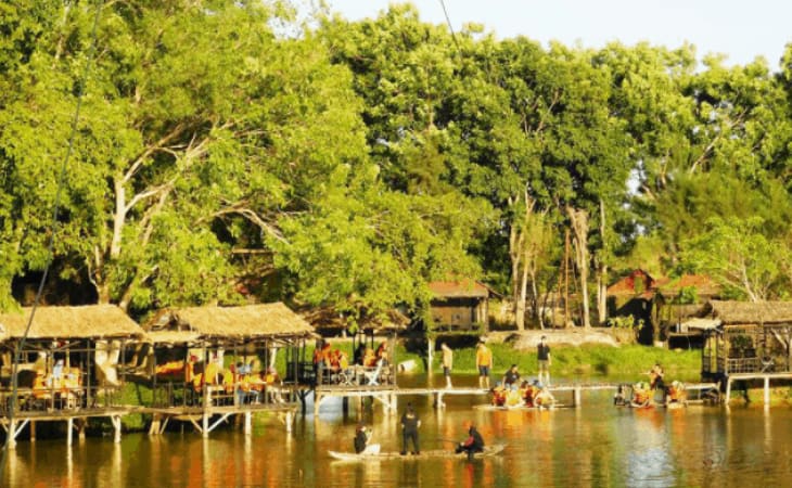 Khu du lịch nhà vườn Long Phước