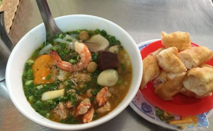 Bánh canh cua Trần Khắc Chân