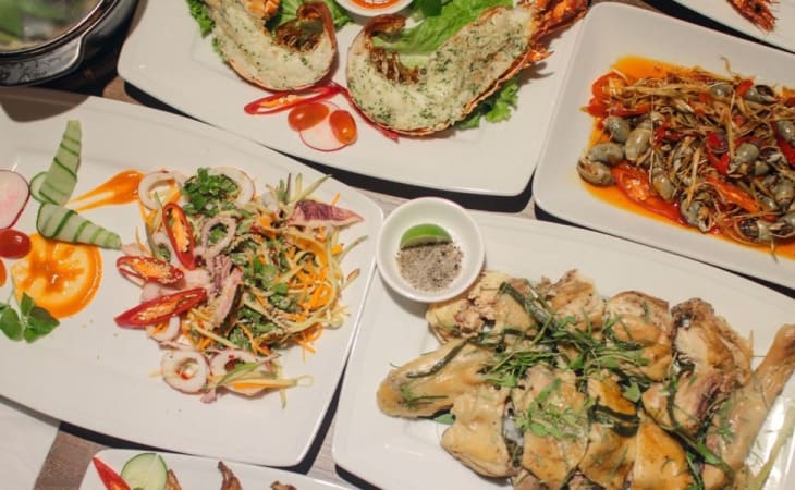 Nón Lá Restaurant