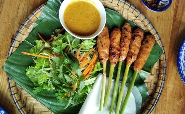 Nem lụi mang hương vị xứ Huế