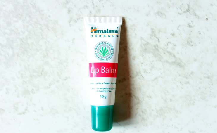 Son dưỡng môi trị thâm Himalaya Herbals Lip Balm