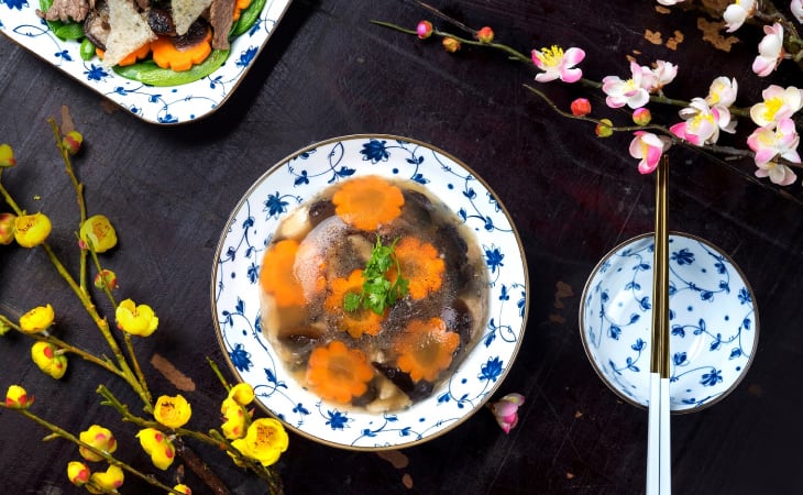 Thịt nấu đông (một dạng của thịt kho tàu)
