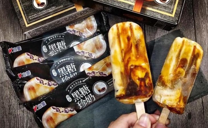 Kem sữa tươi trân châu đường đen