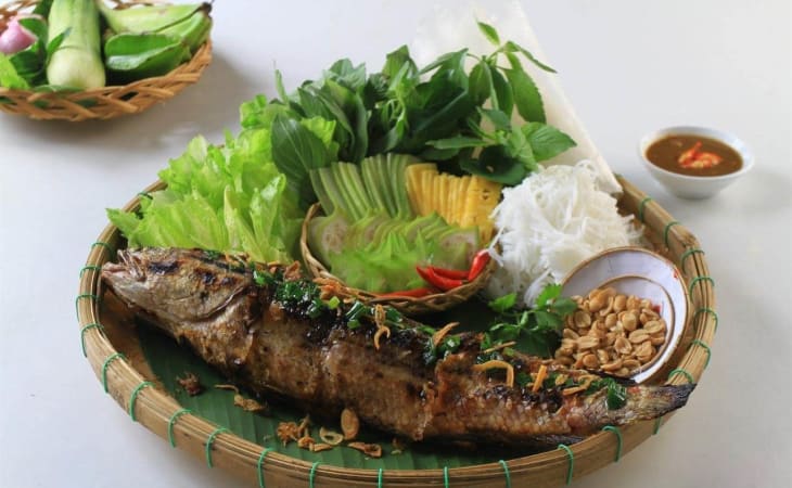 Cá lóc nướng trui
