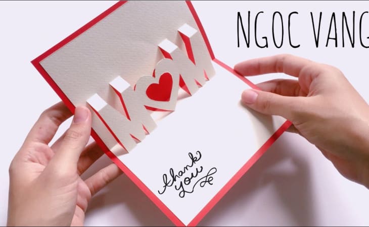 Thiệp tặng mẹ nổi chữ 3D MOM