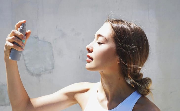 Tác dụng của xịt khoáng là làm dịu da tức thì