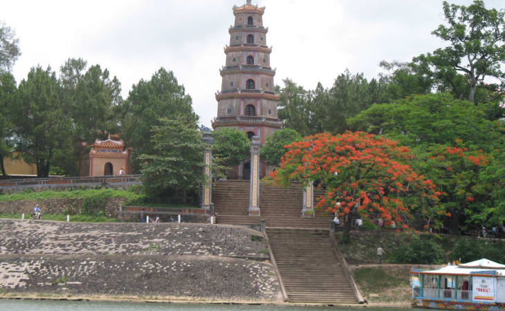Chùa Thiên Mụ (Huế)