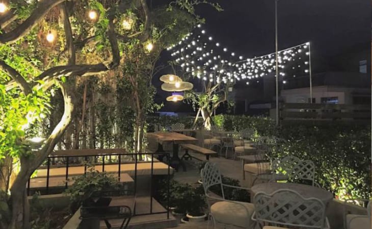 Oz Coffee House 2 - Quán cafe tuyệt đẹp tại quận 3