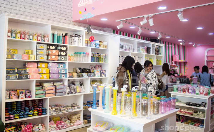 Phụ kiện xinh tại B.Corner
