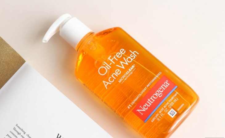 Neutrogena Oil-Free Acne Wash