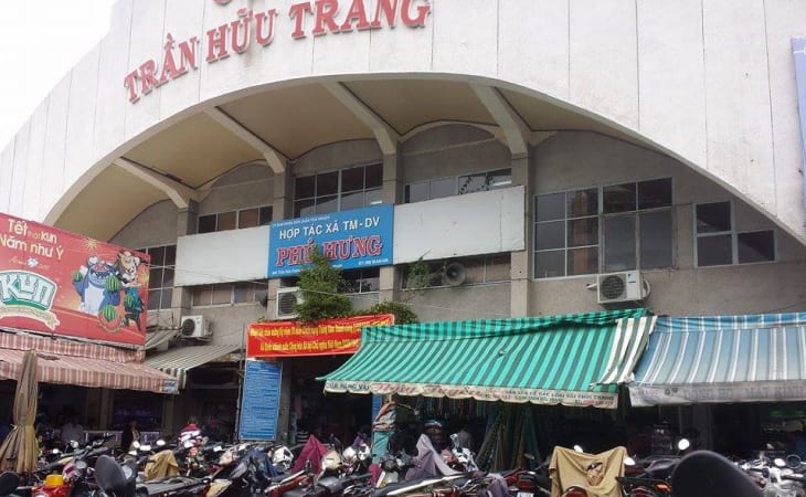 Chợ Trần Hữu Trang